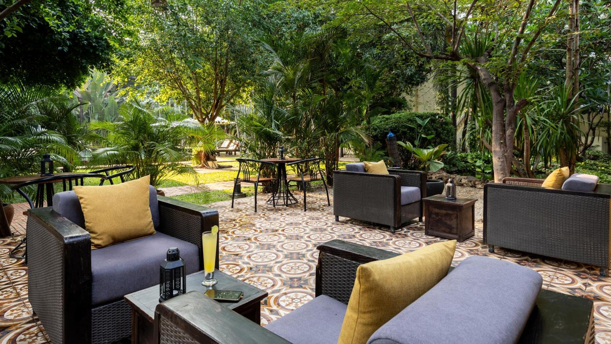 Pavillon D'Orient Boutique Hotel Siem Reap Exterior foto